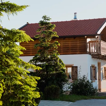 Gemuetliches Familienfreundliches Ferienhaus Im Vital Camp Bayerbach Bayerbach